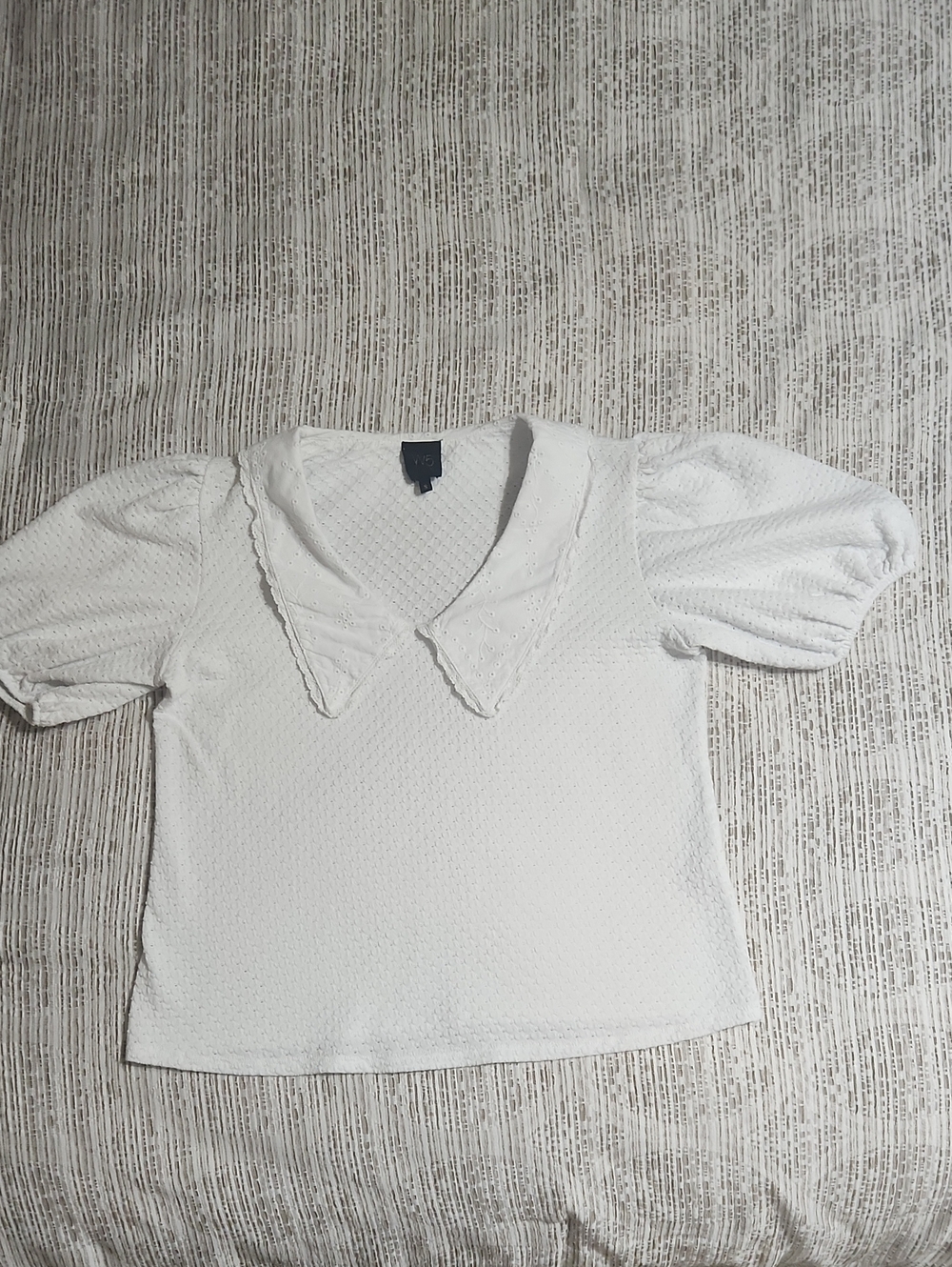 W5 White Textured Puff Sleeve Blouse with Scalloped Collar